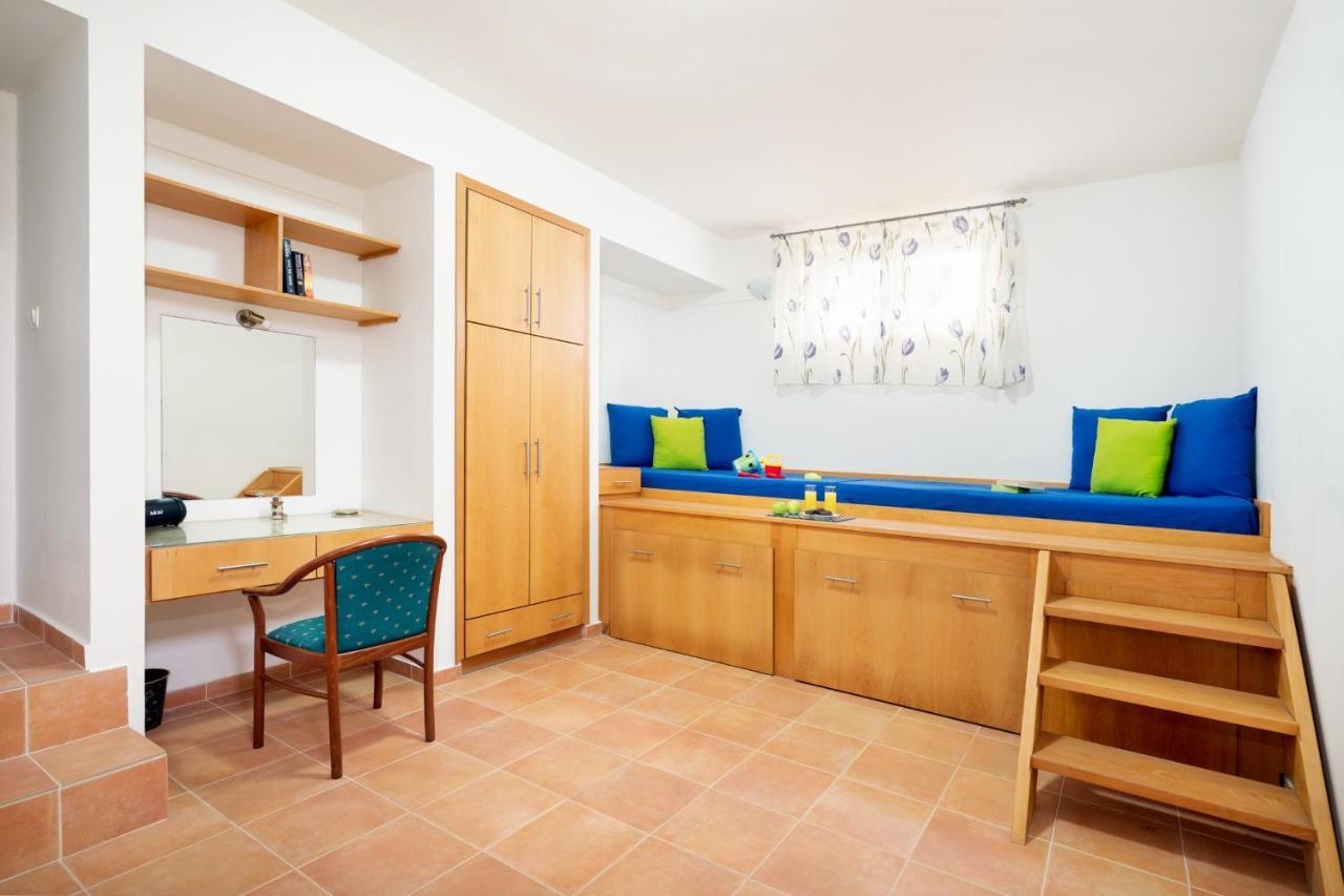 Beachfront Villa Turquoise With Private Pool, Bbq And Ping Pong Table Hanya Dış mekan fotoğraf