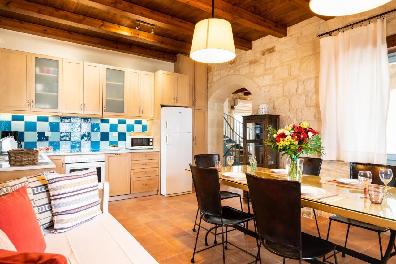 Beachfront Villa Turquoise With Private Pool, Bbq And Ping Pong Table Hanya Dış mekan fotoğraf
